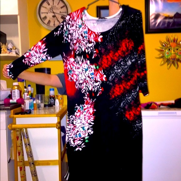 Gorgeous Floral Faux Sweater Dress! - Picture 1 of 8